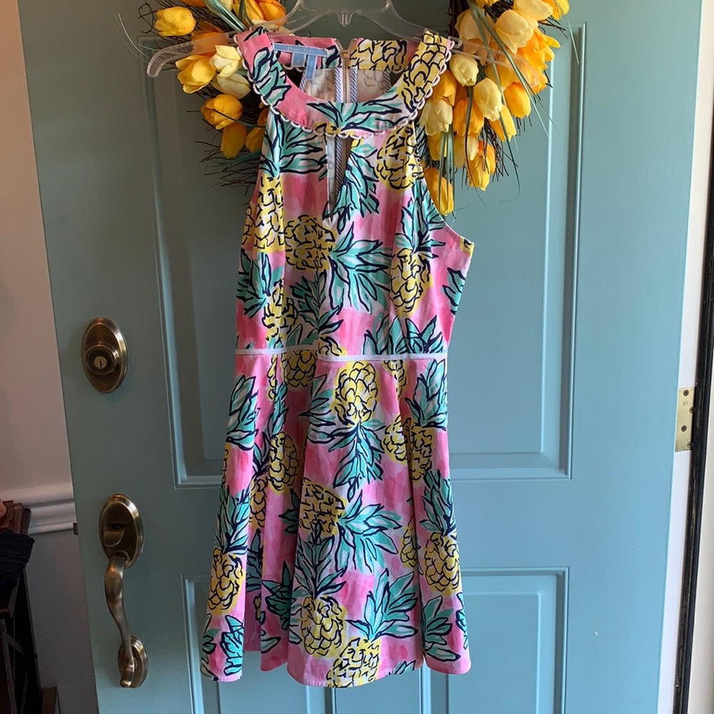 Draper James halter style pineapple dress size 6